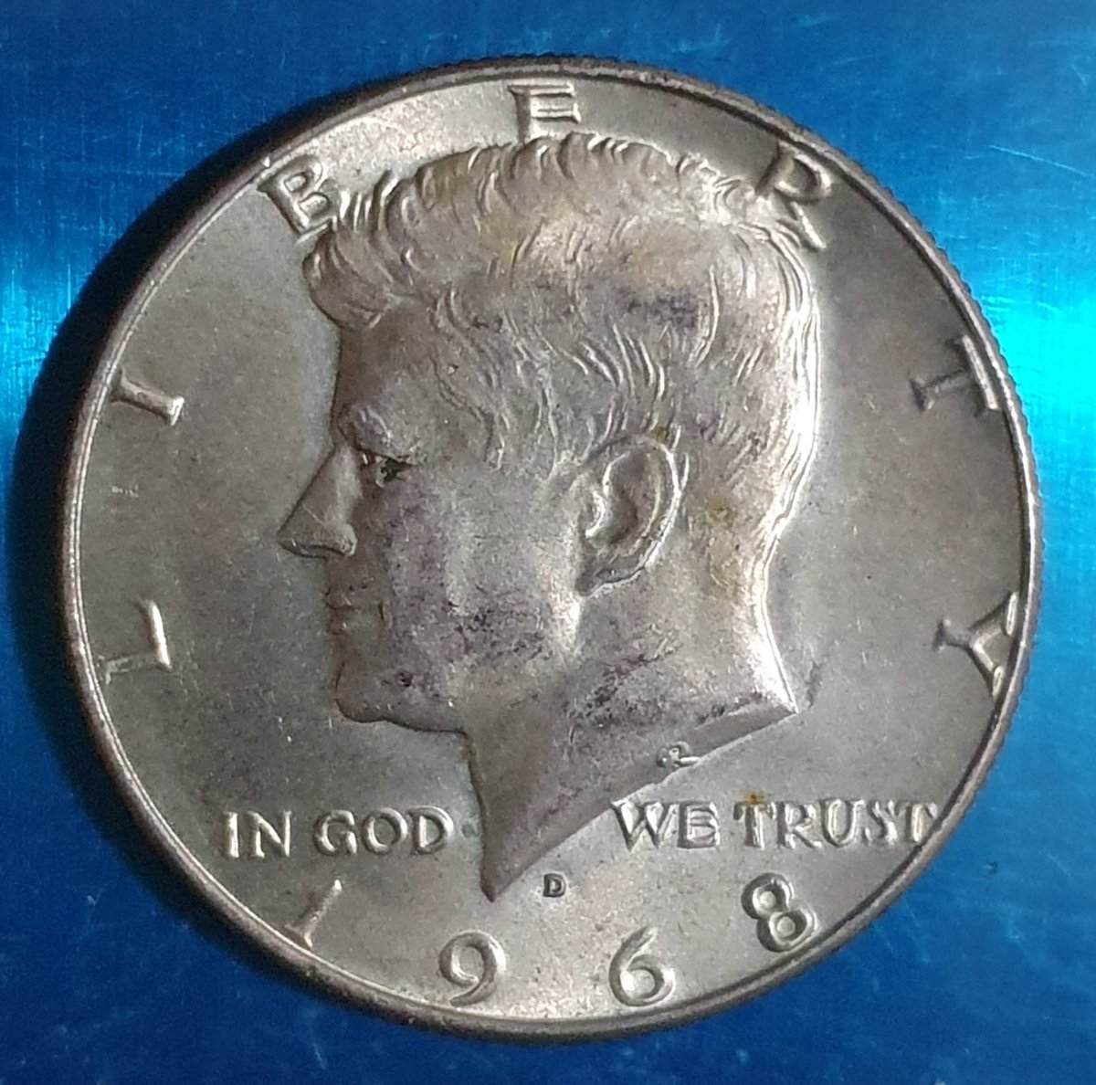1968-D-US-Kennedy-Half-Dollar-Error-Planchet!